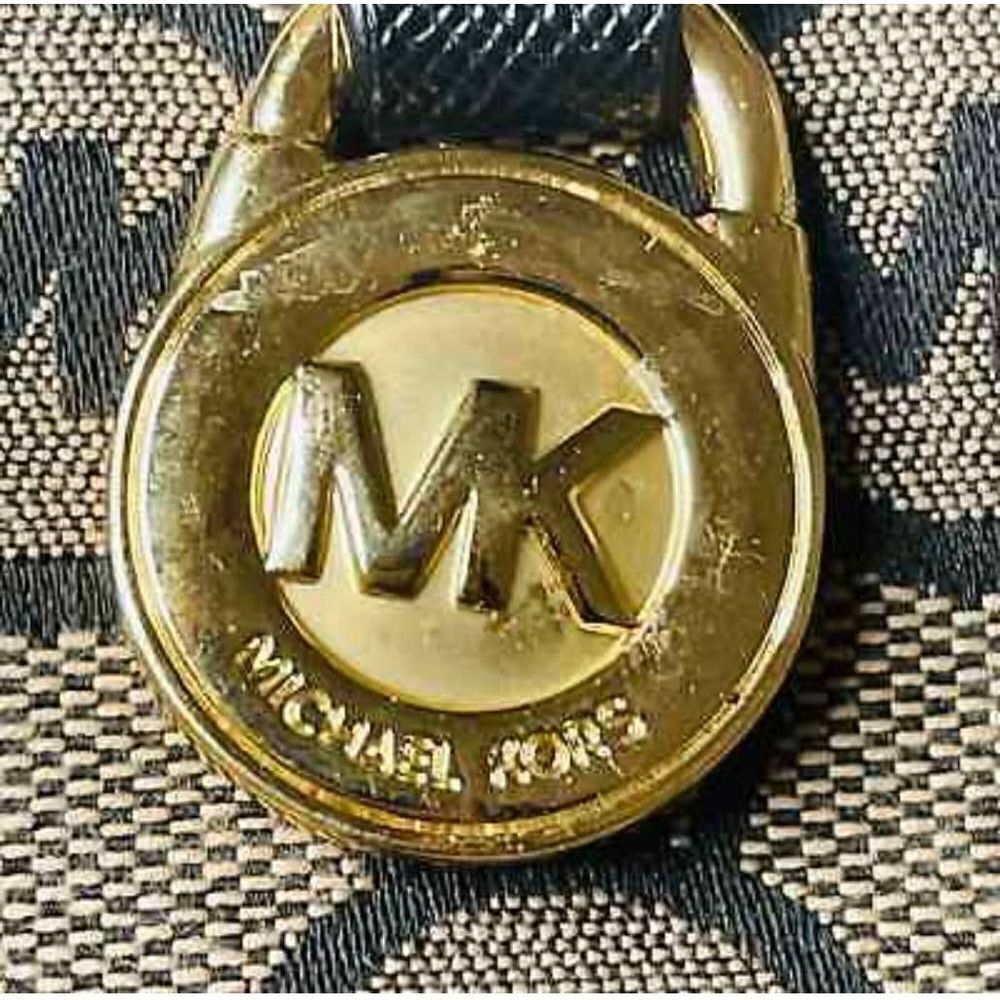 Michael Kors Kempton Purse  - Picture 3 of 7